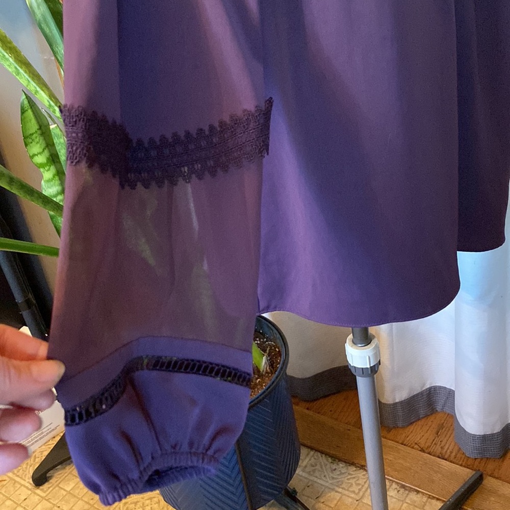 Beautiful Ramy Brook cold shoulder blouse - Picture 7 of 9